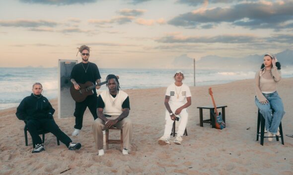 Harley MC, Felipe Rasta, Pelé Milflows, Menor Nx e Madu na gravação do videoclipe na Praia de Piratininga, em Niterói - Divulgação 1Kilo